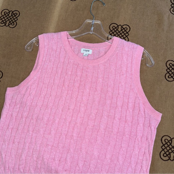 J.Crew Pink Cable Knit Crew Neck Vest Sweater Size S
In Excellent Condition - Picture 4 of 11